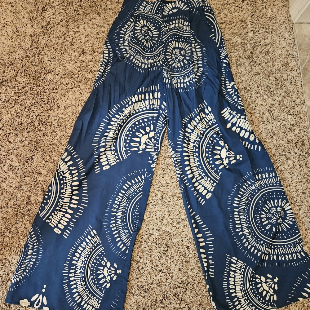 Cupshe Blue and Cream Wide Leg Pants - Picture 3 of 12